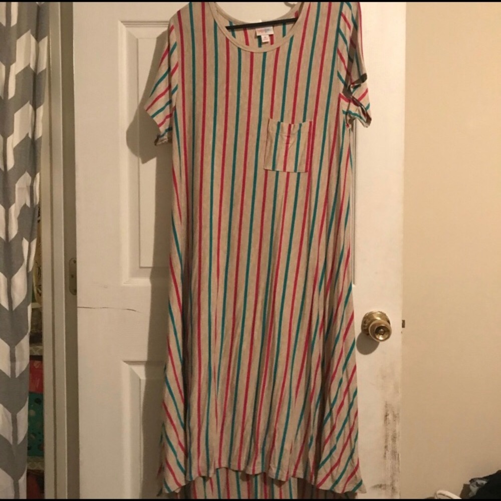Carly size med